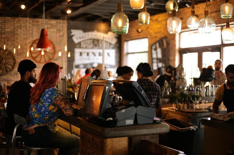 Florida Coffee Chain Expands from 20 to 80 Stores by Maximizing Market Reach with Data-Driven Demographic Insights - image