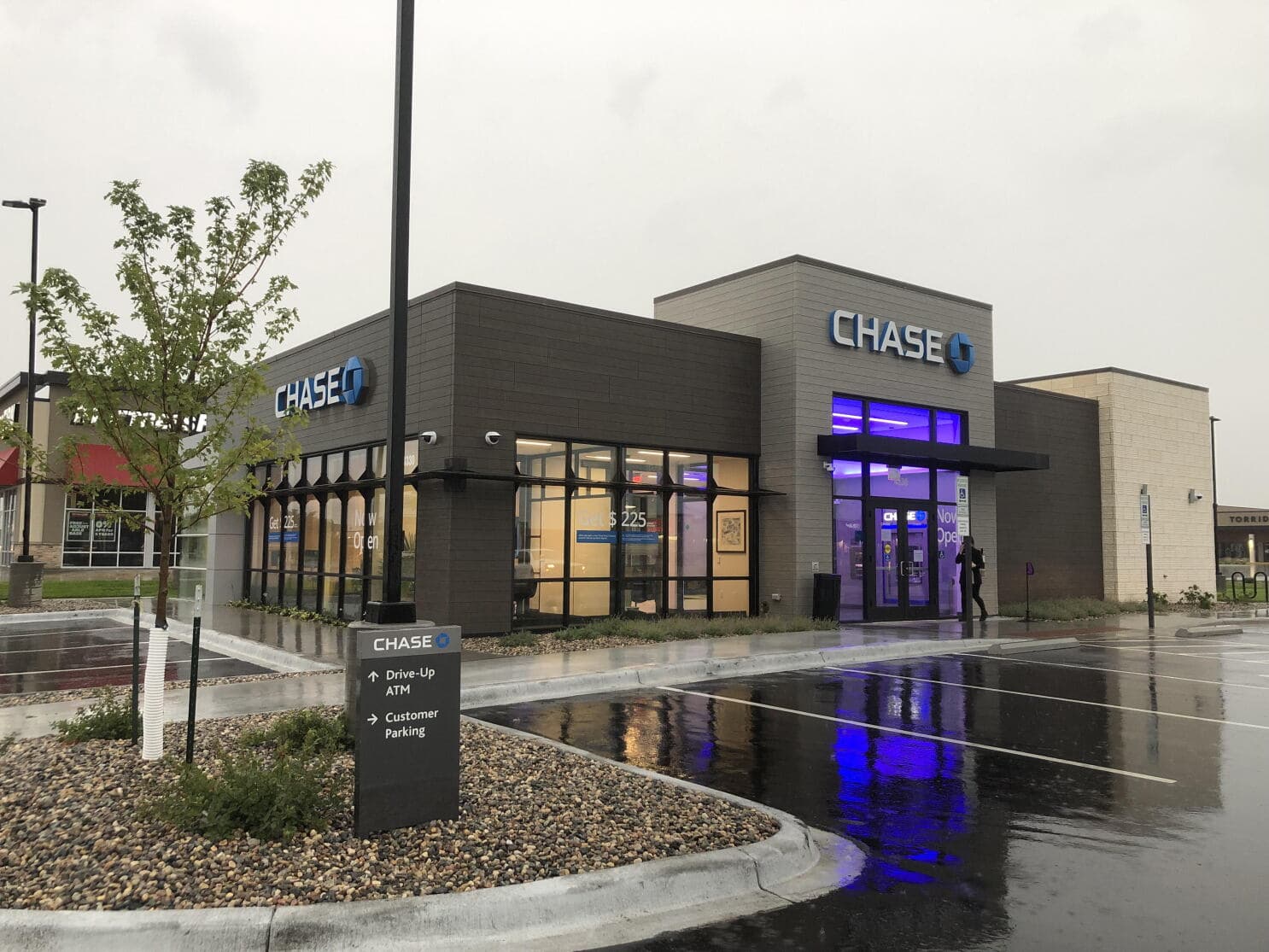 From Residential Parcel to Chase Branch Opportunity